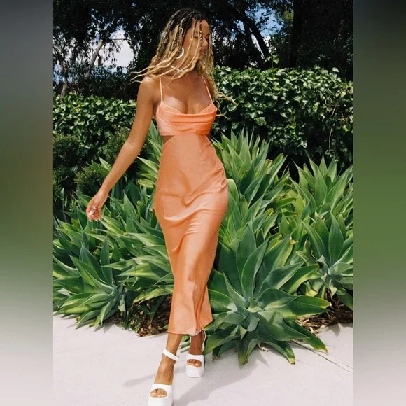 GISELLE MIDI DRESS ORANGE - Princess Polly - Picture 1 of 4